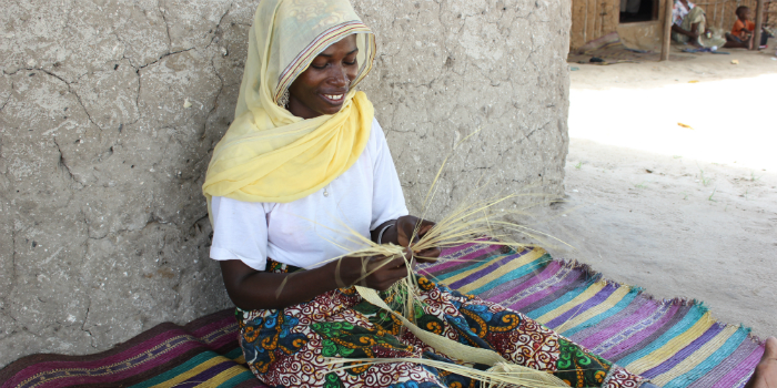 Apendiwe weaves.