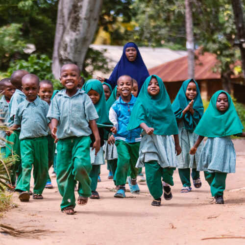 Teacher Bahati Suleiman teaches kids at Rasul Akram ECD School Teacher Bahati and her students at a pre-primary school in Mombasa, Kenya. Credit: Rich Townsend / AKFC.